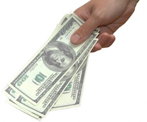 hand with money Hand with money