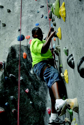 higher10 Melvin pushes himself to new height on a field trip to Peak Experiences, where the scholars also participated in a leadership session.