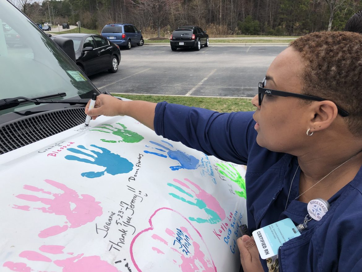1 Million Hands Project visits Petersburg
